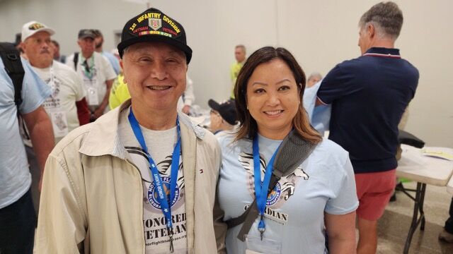 Valerie Chinn joins her dad, a Vietnam veteran, on Honor Flight to Washington